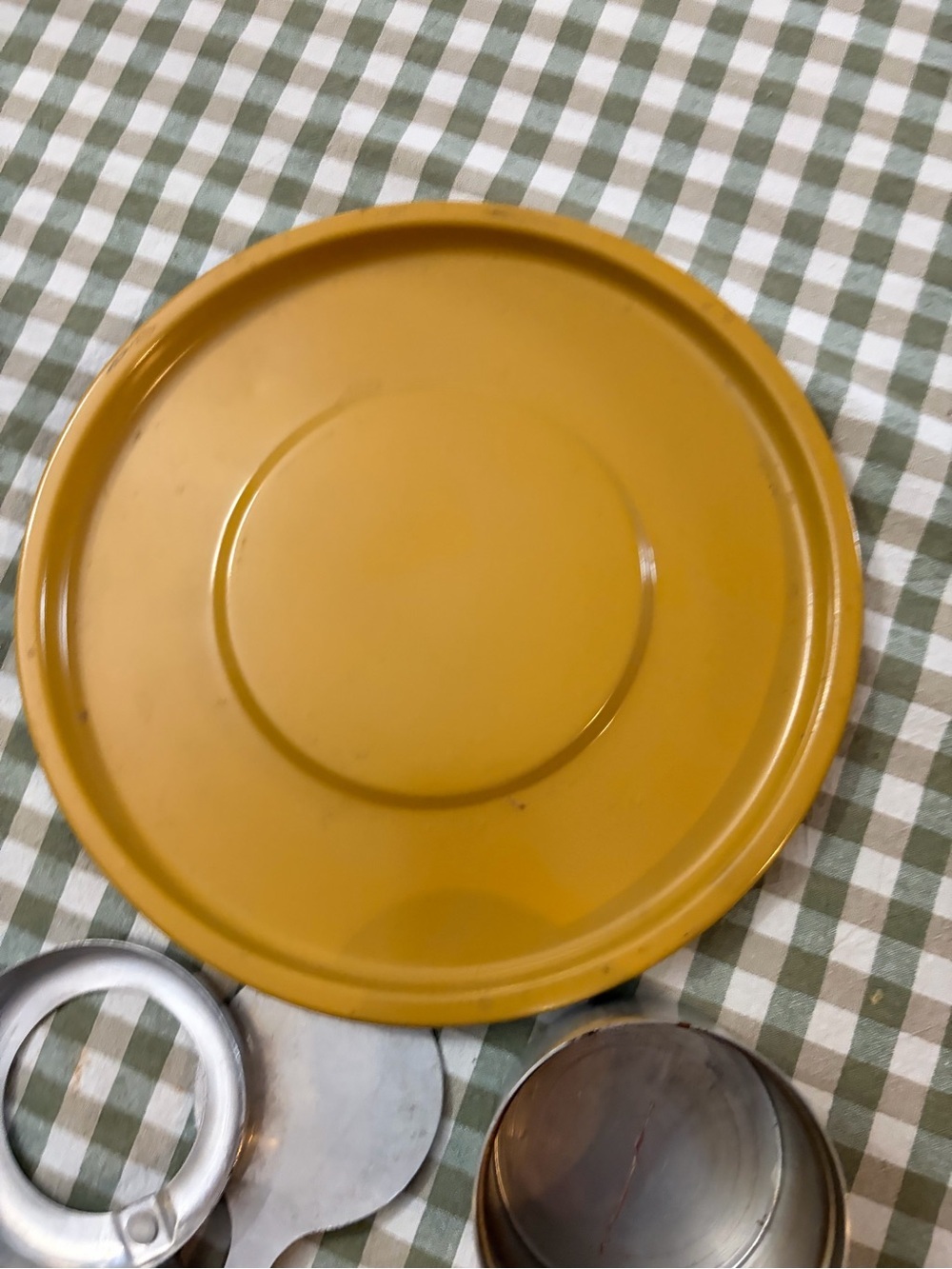 Vintage Yellow Enamel Fondue Pot with lid - Picture 8 of 11